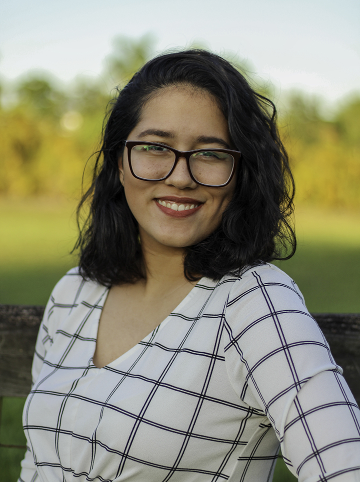 Naomi Lopez Headshot