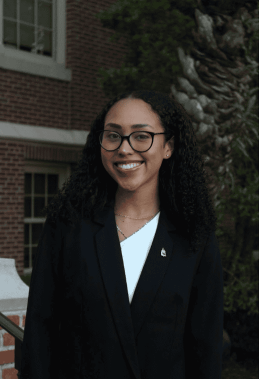 Genesis Harris Headshot